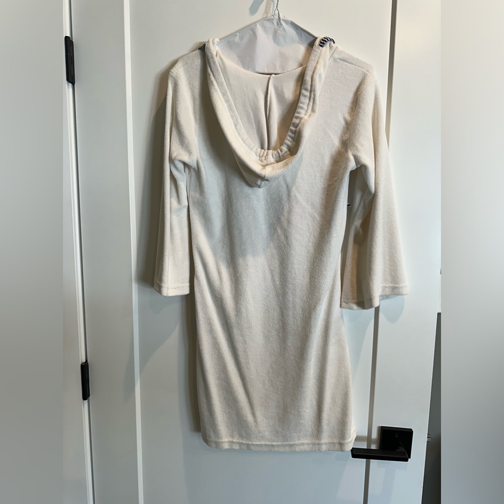 Southern Breeze bikini cover or robe. Size small. Never worn